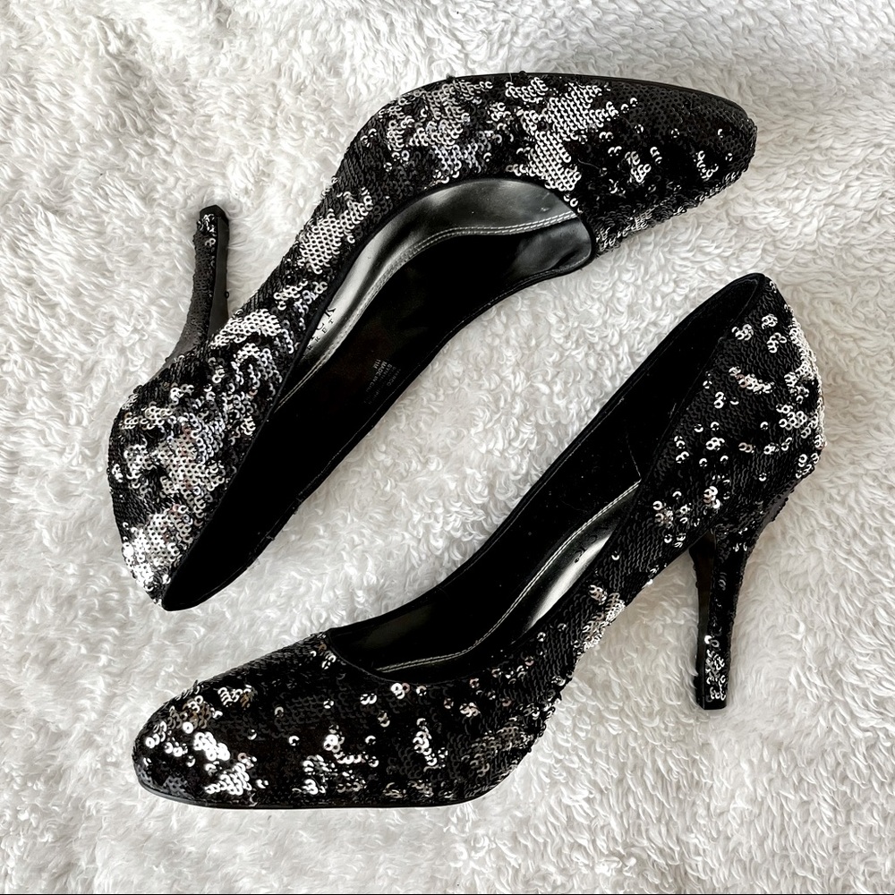 White House Black Market Sequin Pumps